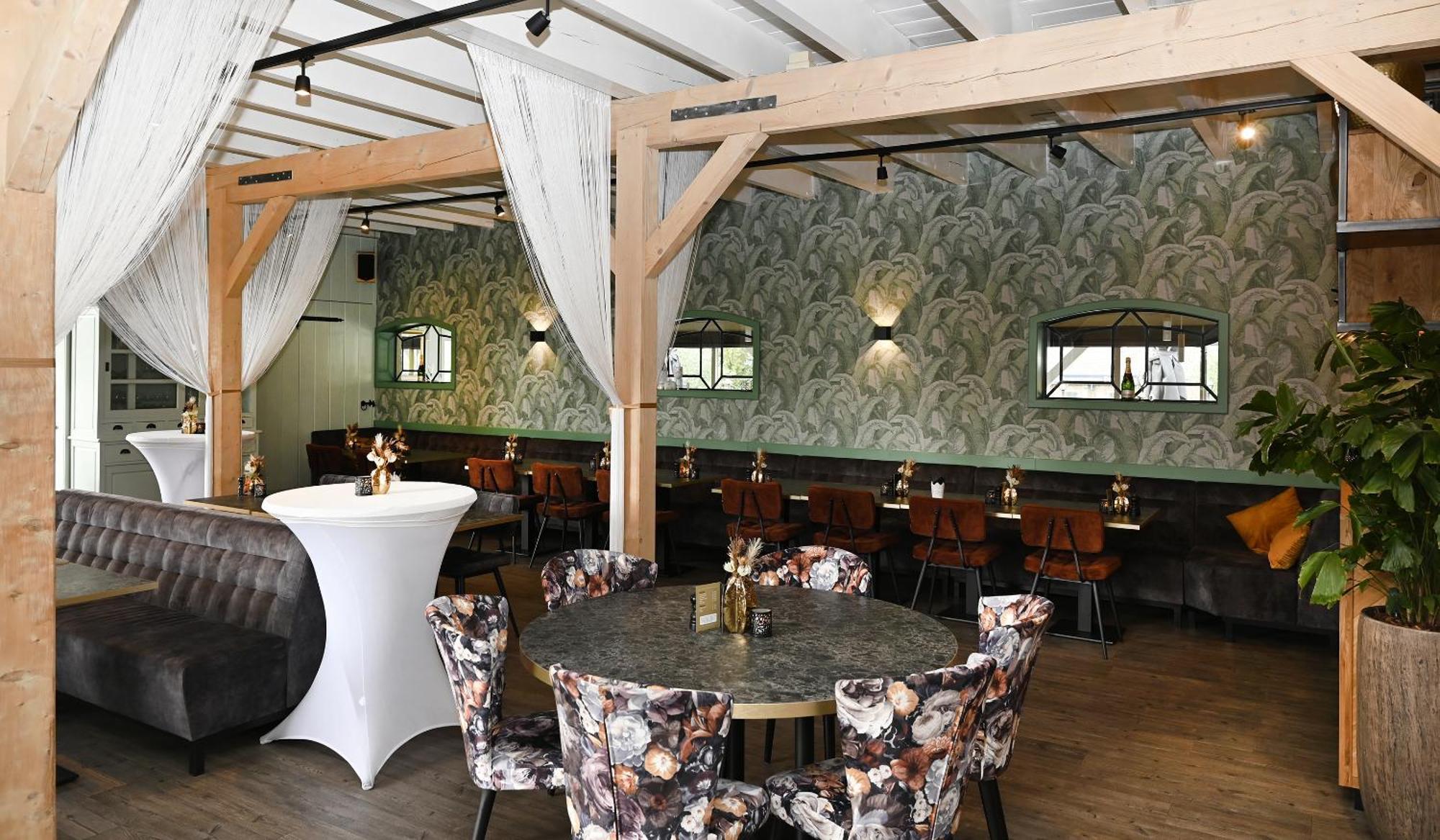 Hotel - Restaurant Hoeve Kromwijk Зутермер Екстериор снимка
