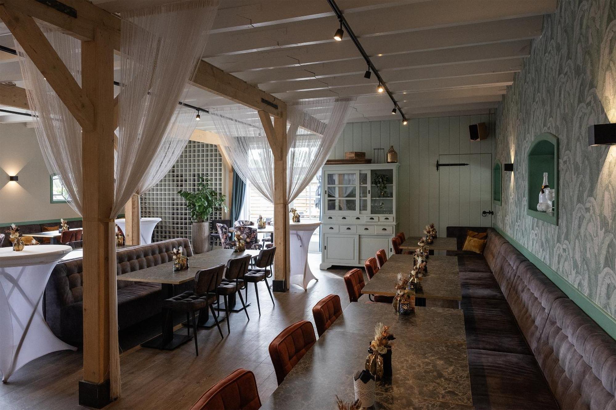 Hotel - Restaurant Hoeve Kromwijk Зутермер Екстериор снимка